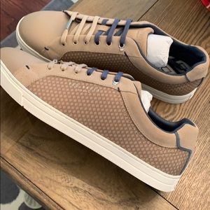 Ted Baker London men’s Sarpio sneaker size 12
